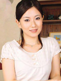 小向まな美